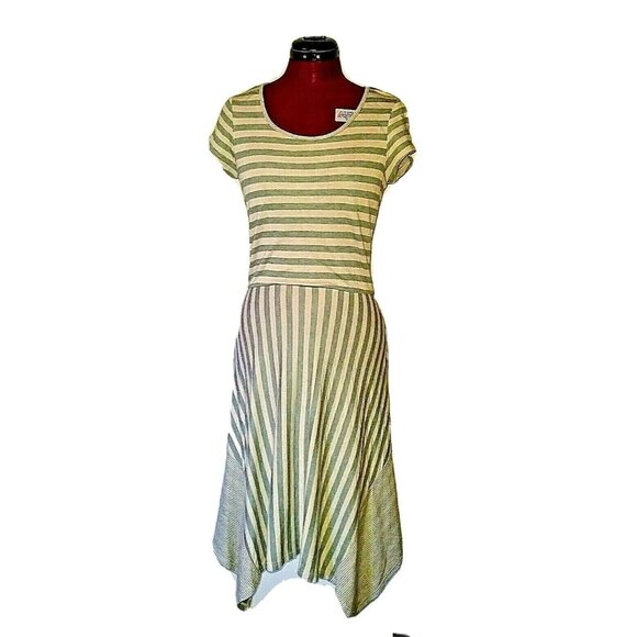Francesca's Miami Dress Multicolor Women Size Medium Striped Handkerchie… - Picture 1 of 7